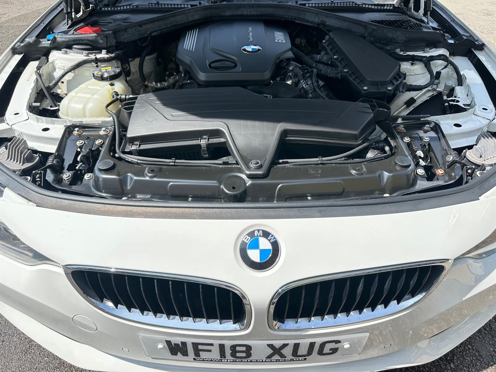 BMW 4 Series M Sport White #50