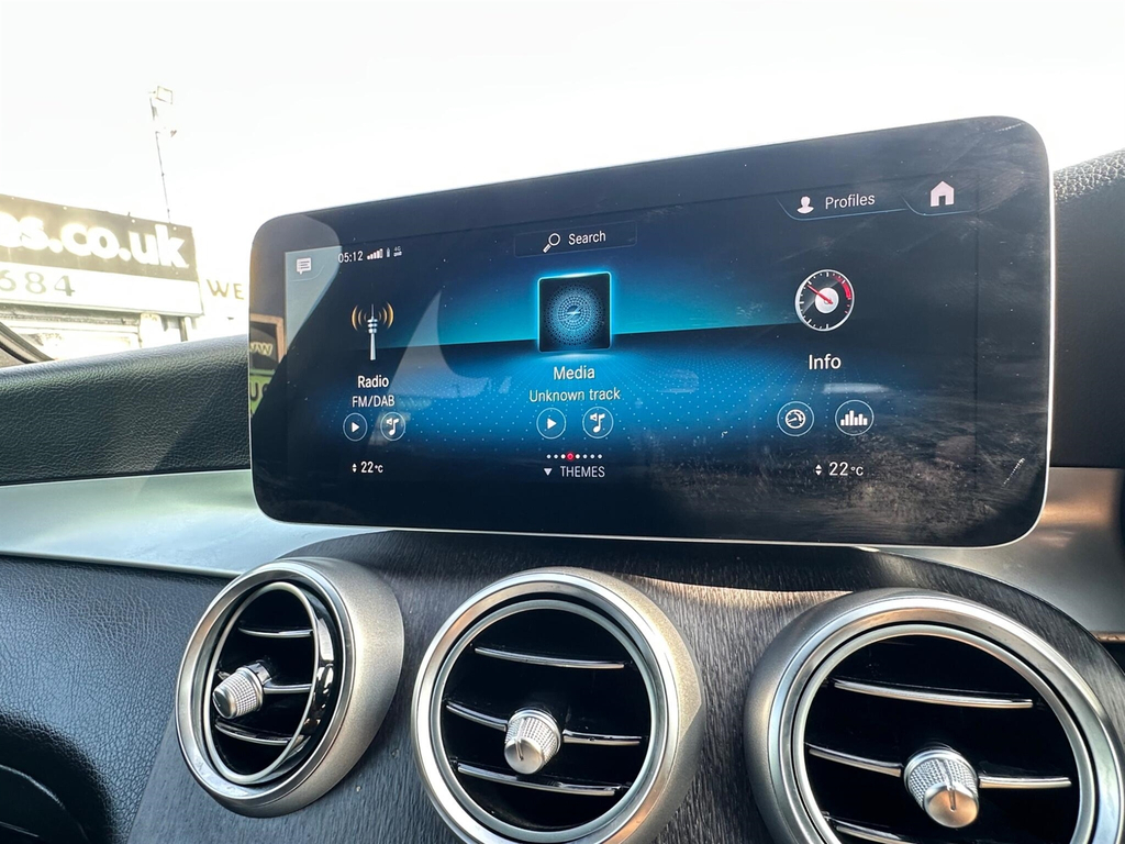 Mercedes-Benz GLC Class 2L Amg Line Silver #17