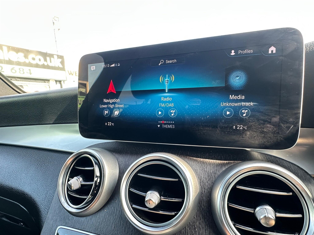 Mercedes-Benz GLC Class 2L Amg Line Silver #25