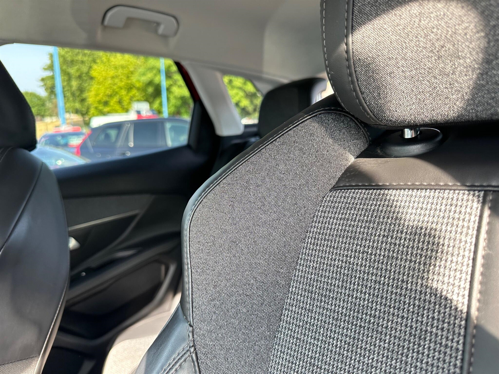 Peugeot 3008 1.2 Puretech Ss Allure White #39