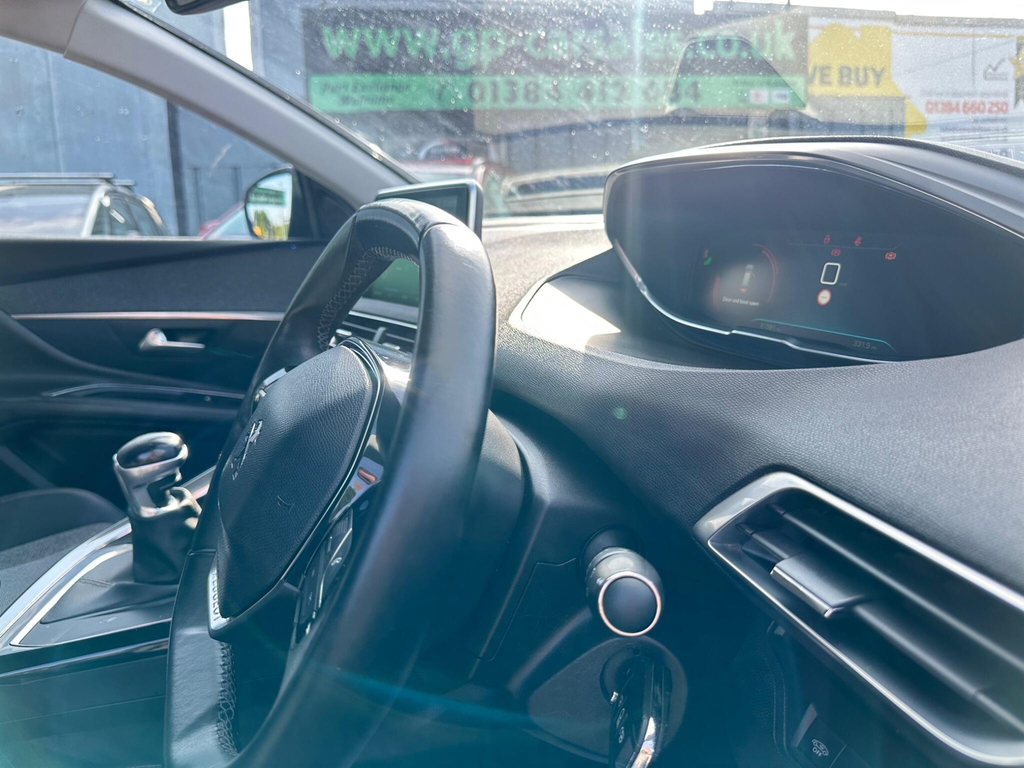 Peugeot 3008 1.2 Puretech Ss Allure White #21
