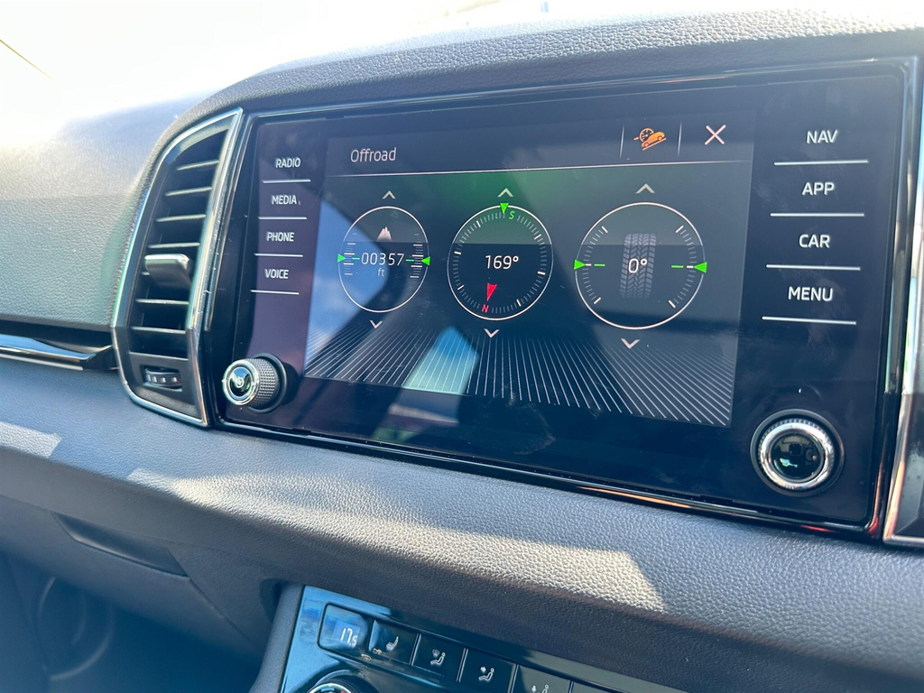 Skoda Karoq Se L Blue #31