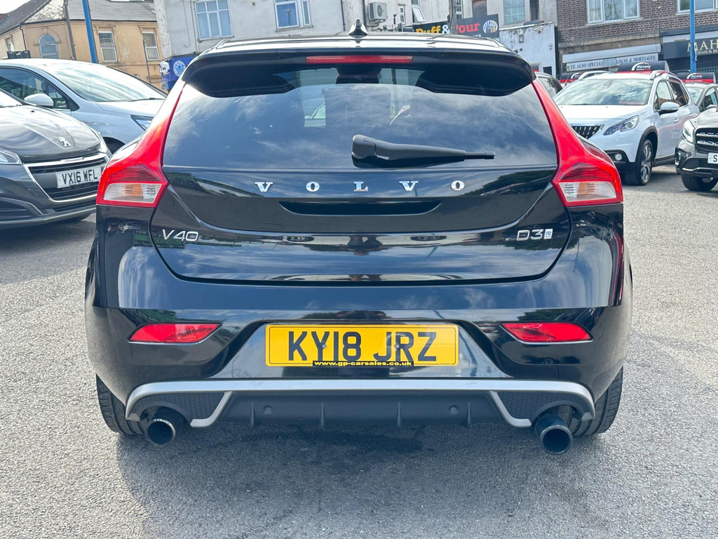 Volvo V40 2.0 D3 R-design Pro Euro 6 Ss  #6