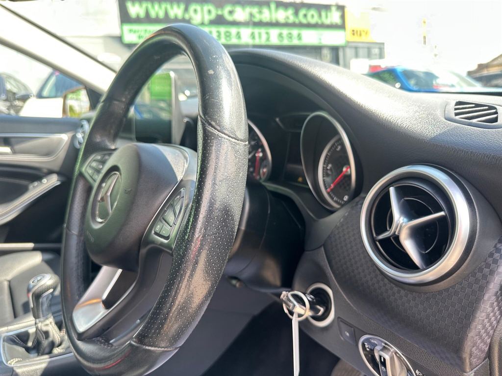 Mercedes-Benz A Class A 200 D Sport Premium Black #28