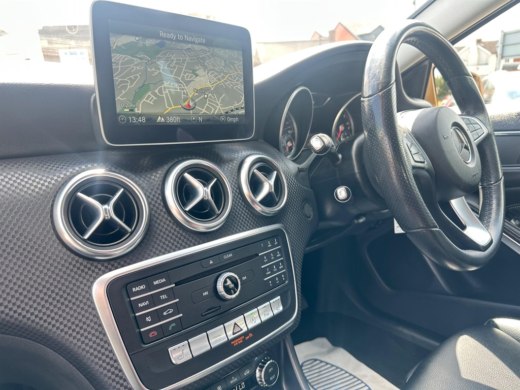 Mercedes-Benz A Class A 200 D Sport Premium Black #11