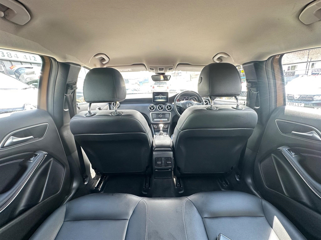 Mercedes-Benz A Class A 200 D Sport Premium Black #19