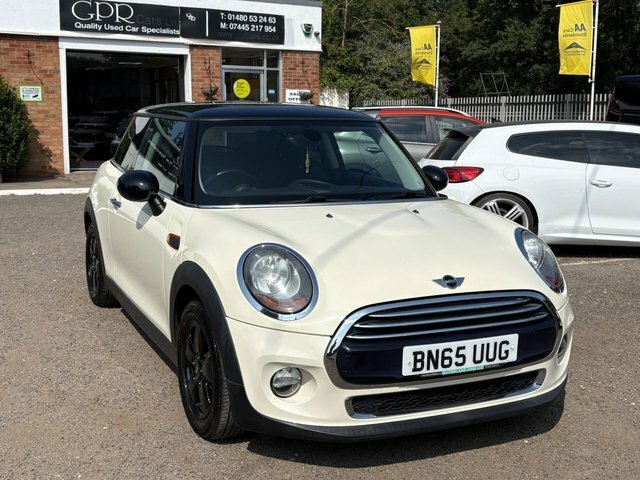 Mini Hatch 1.5 Cooper Hatchback Euro 6 S S White