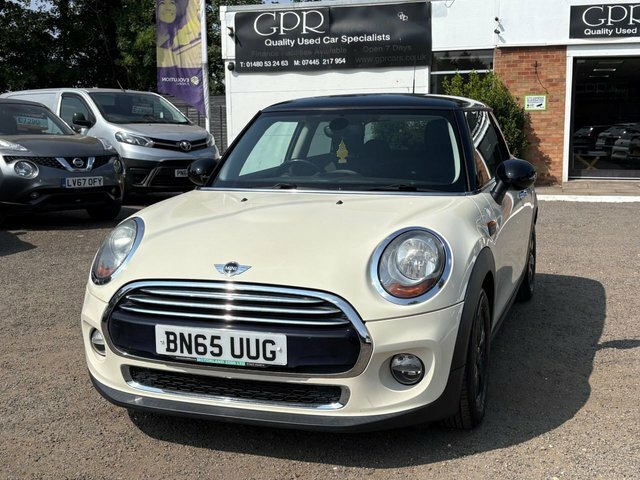 Mini Hatch 1.5 Cooper Hatchback Euro 6 S S White #2