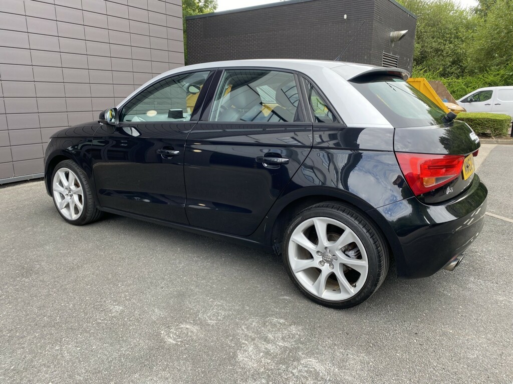 Audi A1 1.6 Sportback Tdi Sport 103 Bhp Blue #7