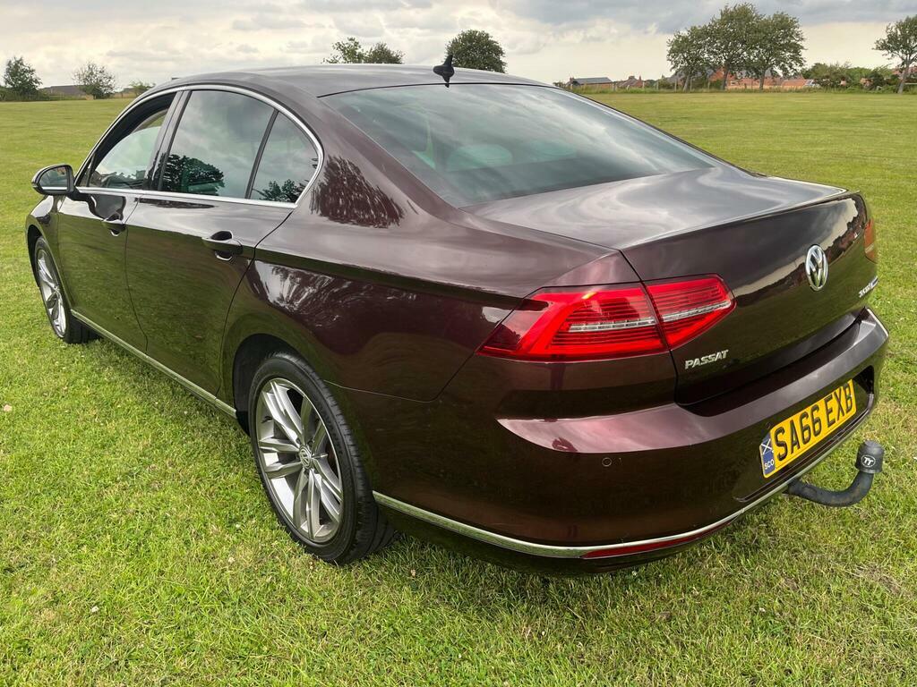 Volkswagen Passat 2.0 Tdi 150 Bhp Bluemotion Tech Se Business Estate Silver #10