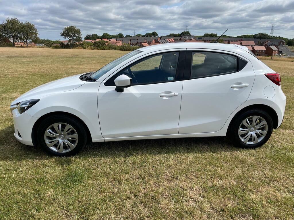 Mazda 2 1.5 Skyactiv-g Se Euro 6 S S White #2