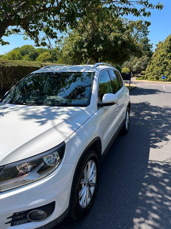 Volkswagen Tiguan 2.0 Tdi Bluemotion Tech Se Dsg 4Wd Euro 5 Ss White #2