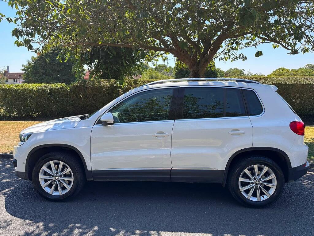 Volkswagen Tiguan 2.0 Tdi Bluemotion Tech Se Dsg 4Wd Euro 5 Ss White #5