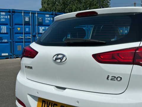 Hyundai I20 Gdi Se 35 DV16OBL White #6