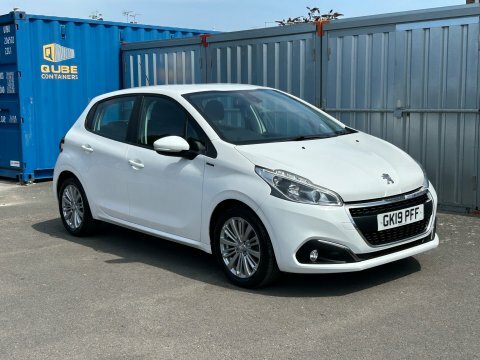Peugeot 208 S S Signature White #3