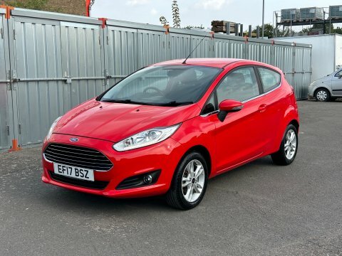 Ford Fiesta Zetec Red