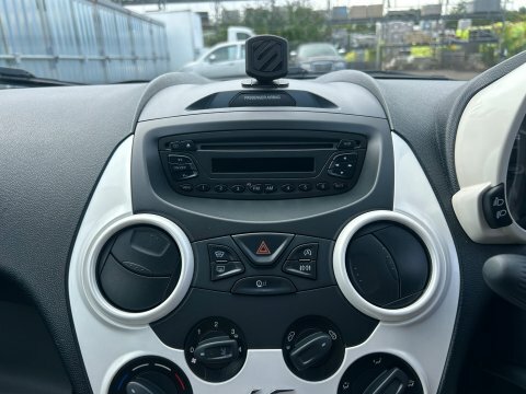 Ford KA 1.2 Zetec White Edition White #23
