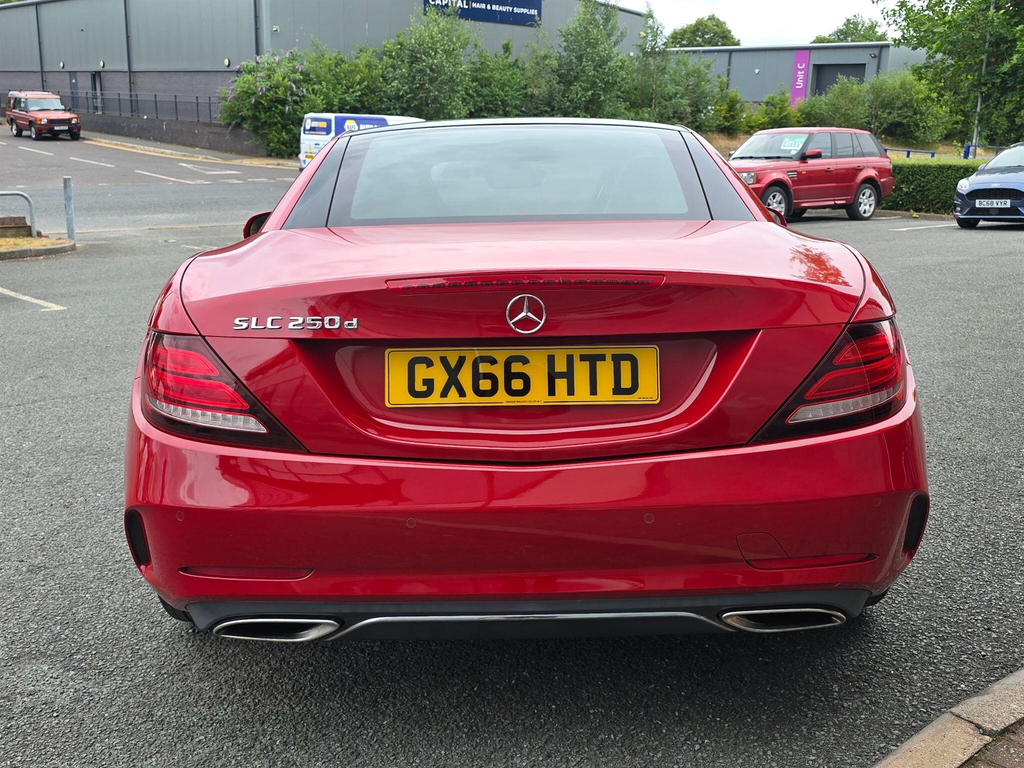 Mercedes-Benz SLC Slc 250 D Amg Line Black #13