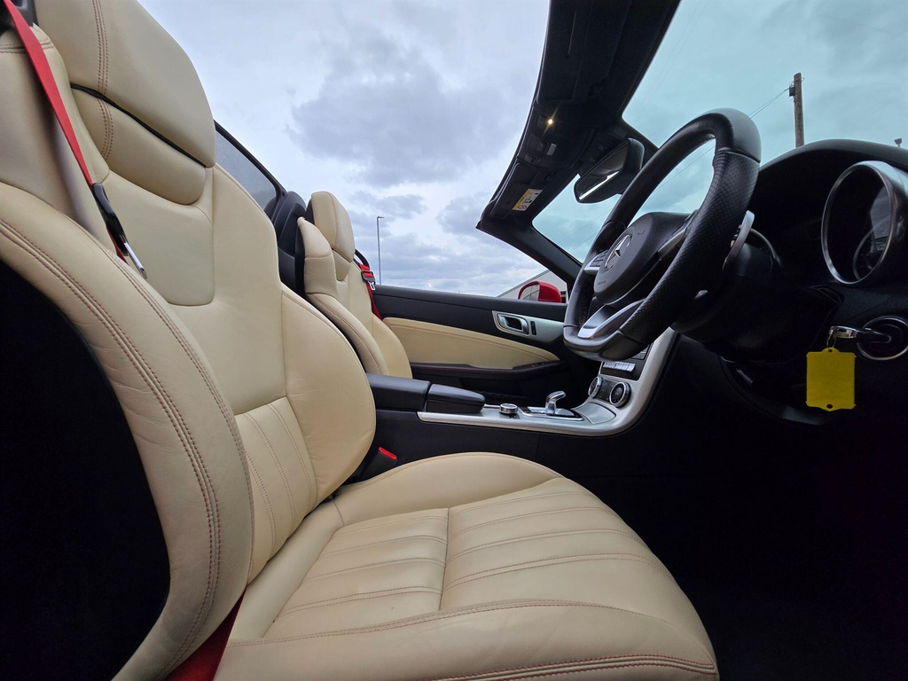 Mercedes-Benz SLC Slc 250 D Amg Line Black #22