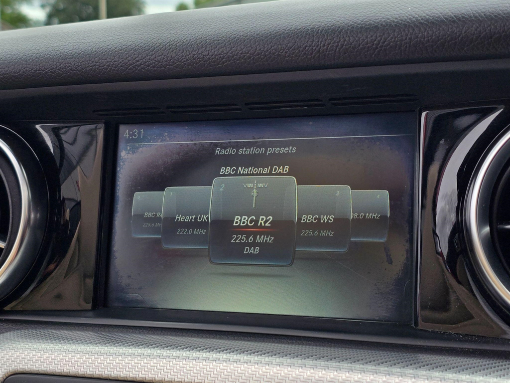 Mercedes-Benz SLC Slc 250 D Amg Line Black #36