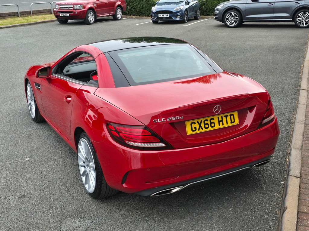 Mercedes-Benz SLC Slc 250 D Amg Line Black #10