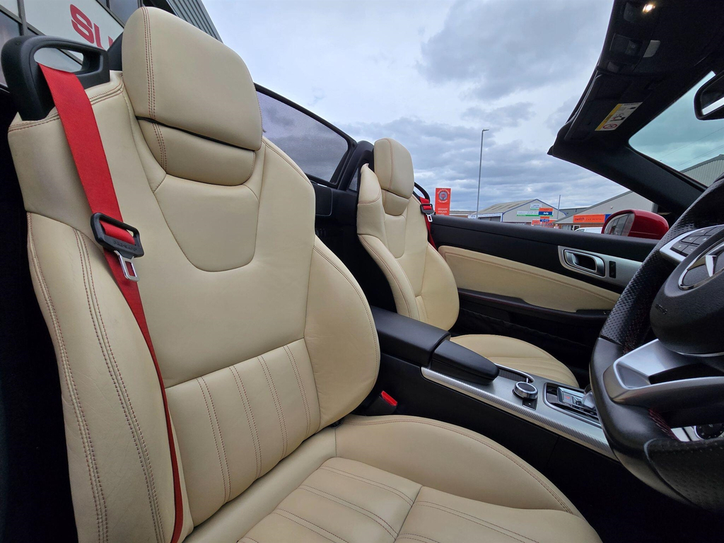Mercedes-Benz SLC Slc 250 D Amg Line Black #23