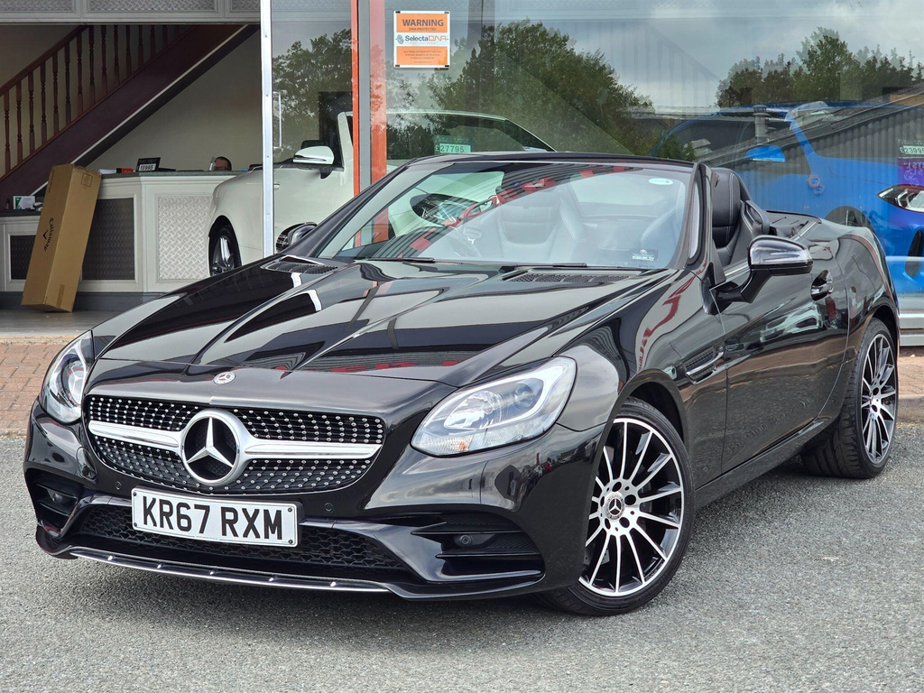 Mercedes-Benz SLC 1.6 Amg Line Euro 6 Ss Black