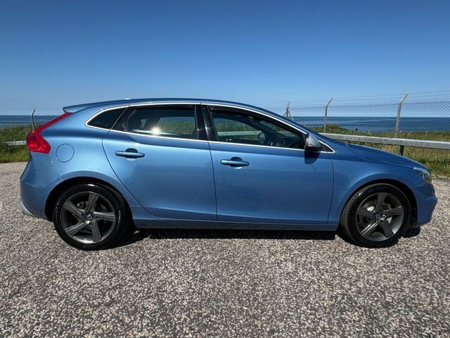 Volvo V40 2.0 D2 R-design Nav Hatchback Eu Blue #4