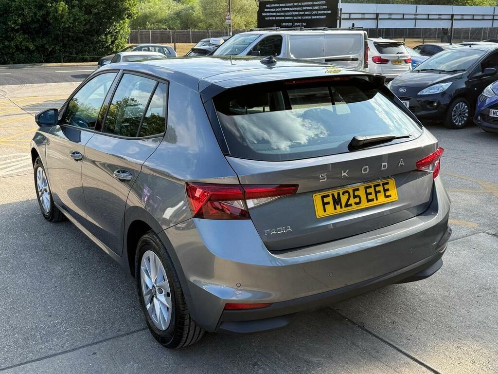 Skoda Fabia Hatchback 1.0 Tsi Se Edition Dsg Euro 6 Ss FM25EFE Grey #4