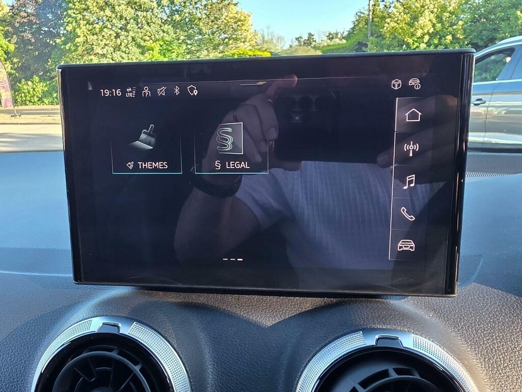 Audi Q2 1.0 Tfsi 30 S Line Suv Euro 6 S White #51