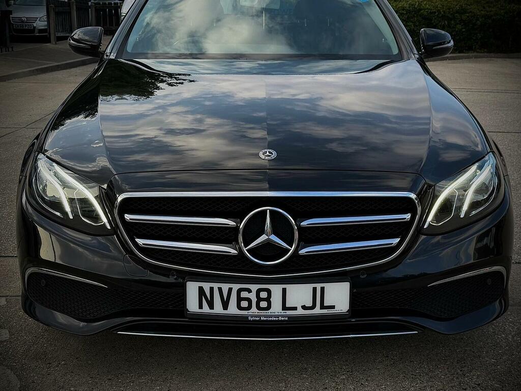 Mercedes-Benz E Class Saloon 2.0 E220d Se G-tronic Euro 6 Ss 20 NV68LJL Black #3