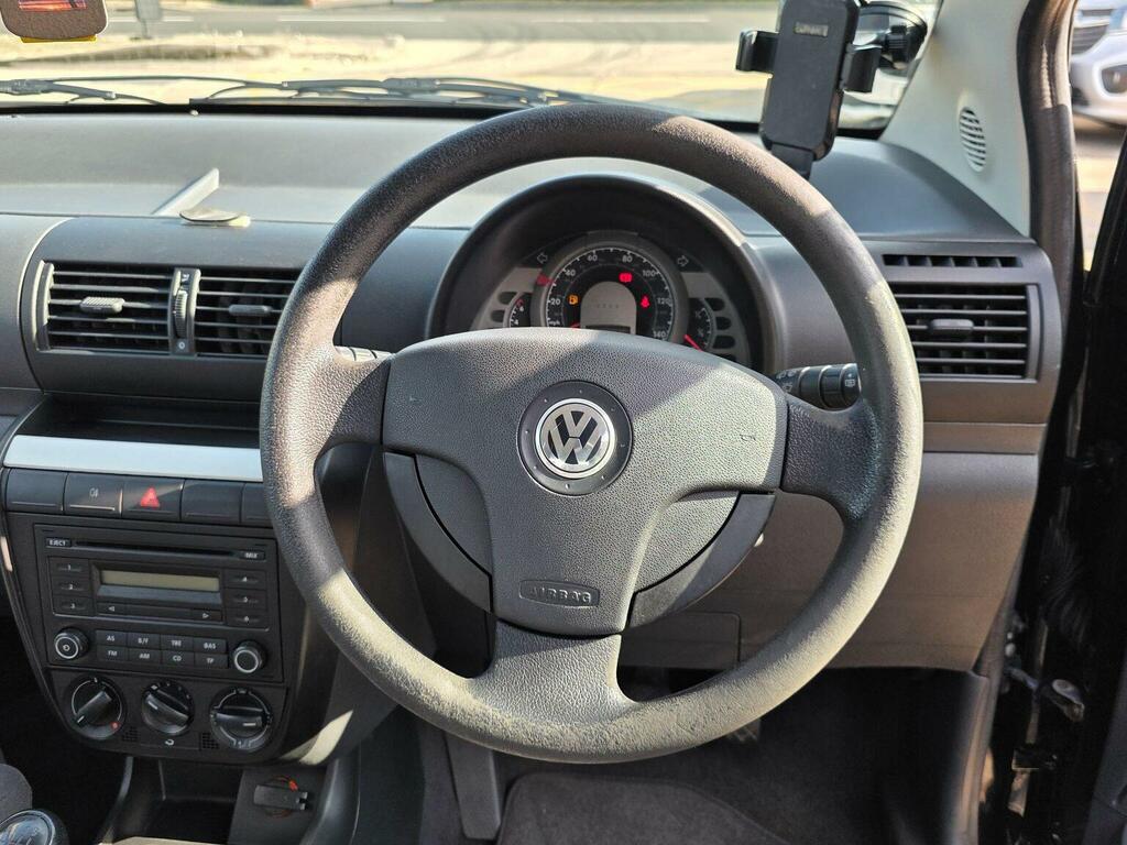 Volkswagen Fox 1.2 Urban 6V 54 Bhp Silver #34