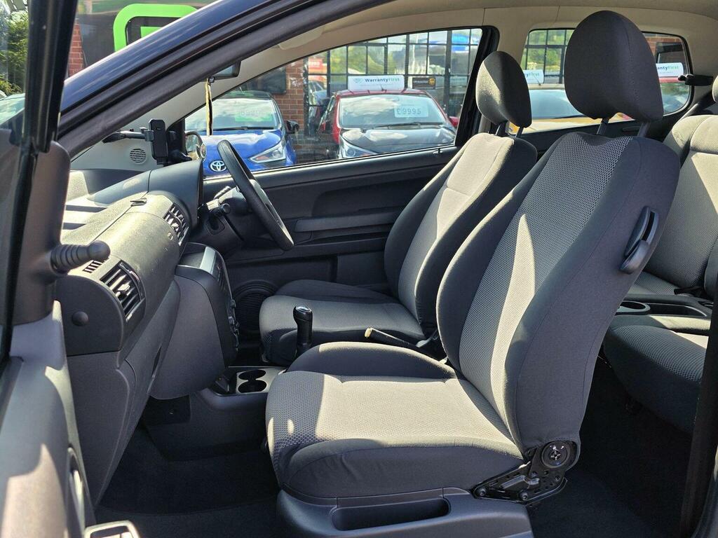 Volkswagen Fox 1.2 Urban 6V 54 Bhp Silver #42