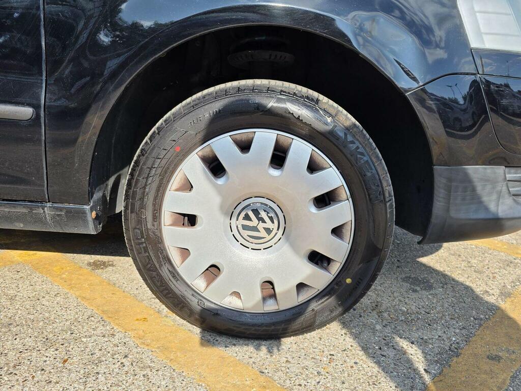 Volkswagen Fox 1.2 Urban 6V 54 Bhp Silver #28