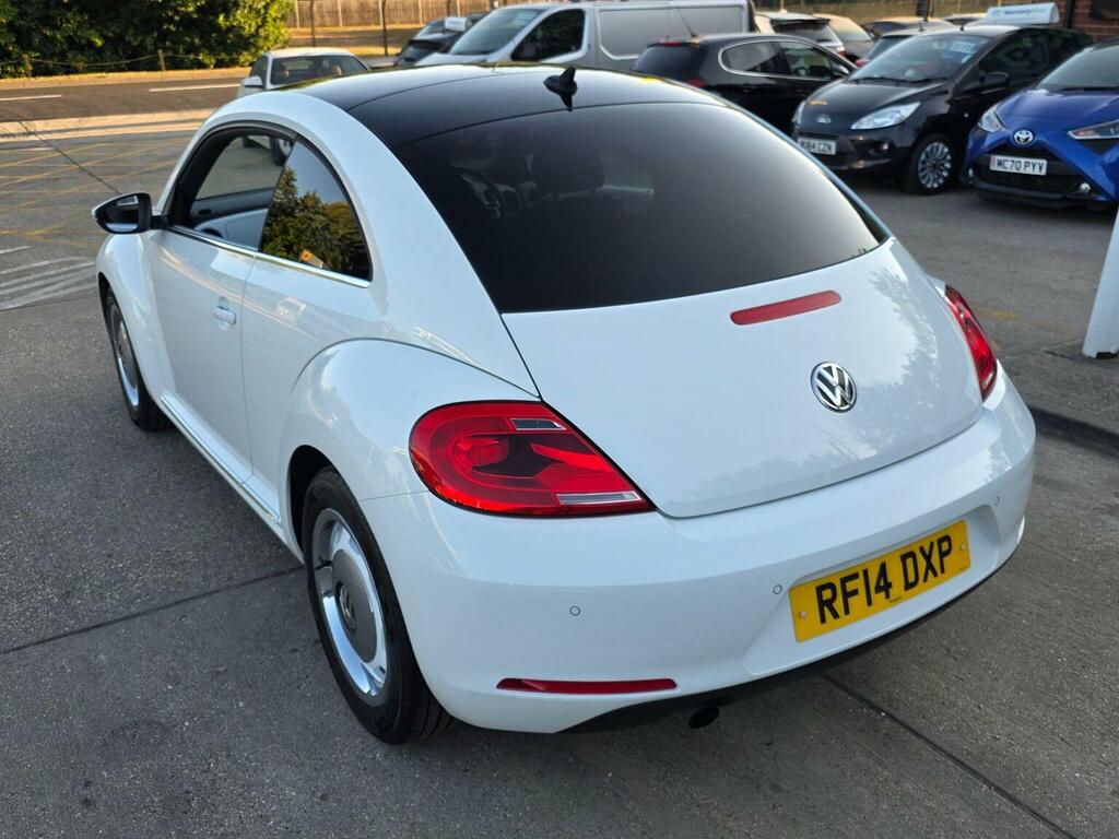 Volkswagen Beetle Hatchback 1.2 Tsi Design Euro 5 201414 White #3