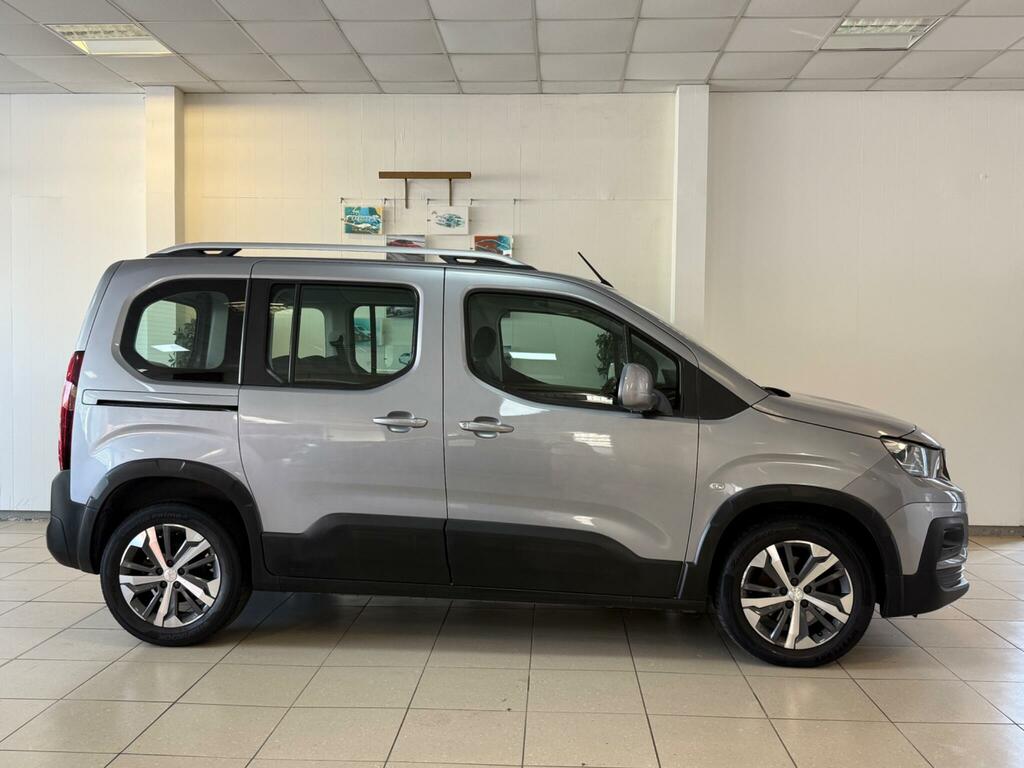 Peugeot Rifter Allure Brown #10
