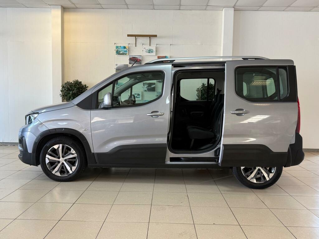 Peugeot Rifter Allure Brown #7