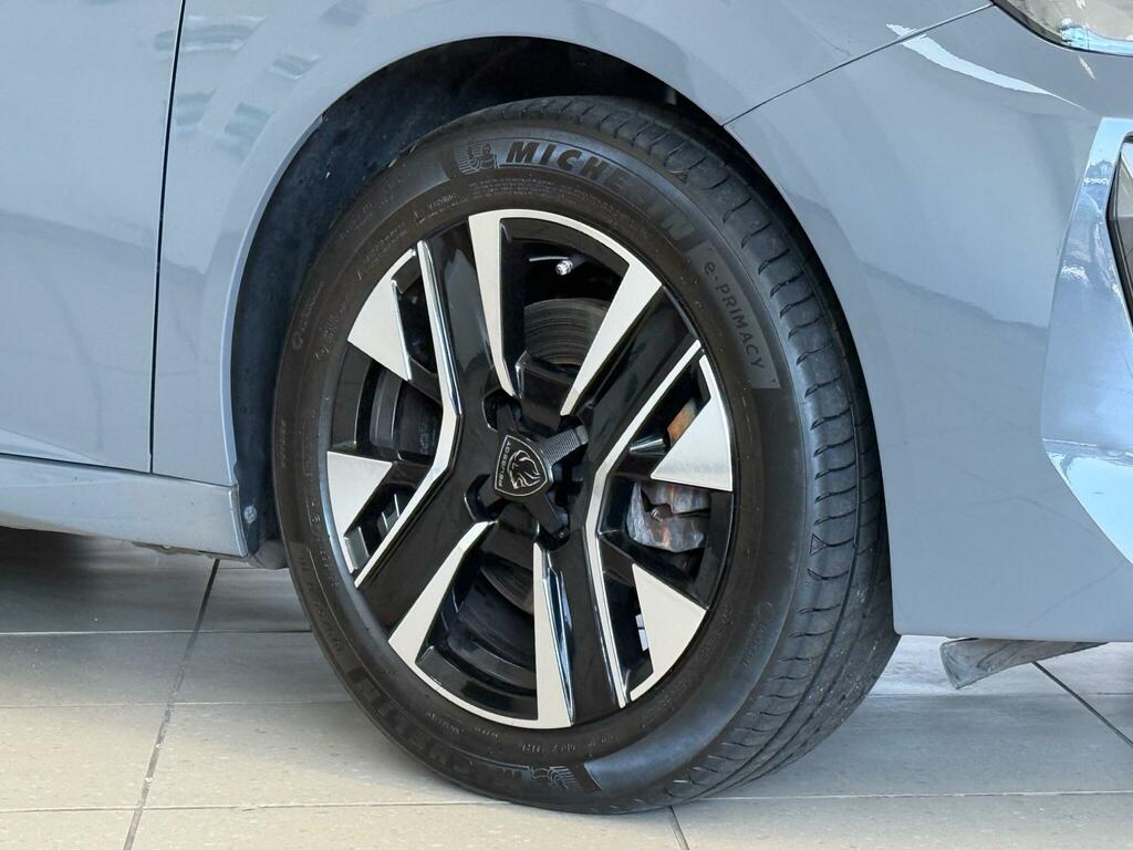 Peugeot 208 Hatchback Black #17
