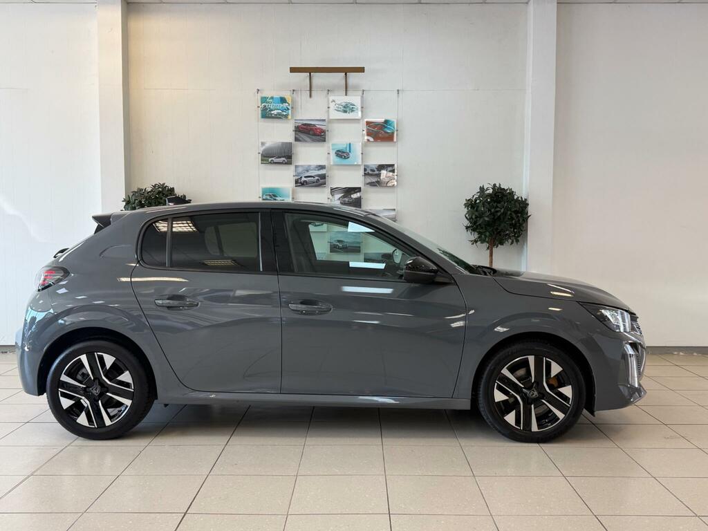 Peugeot 208 Hatchback Black #10