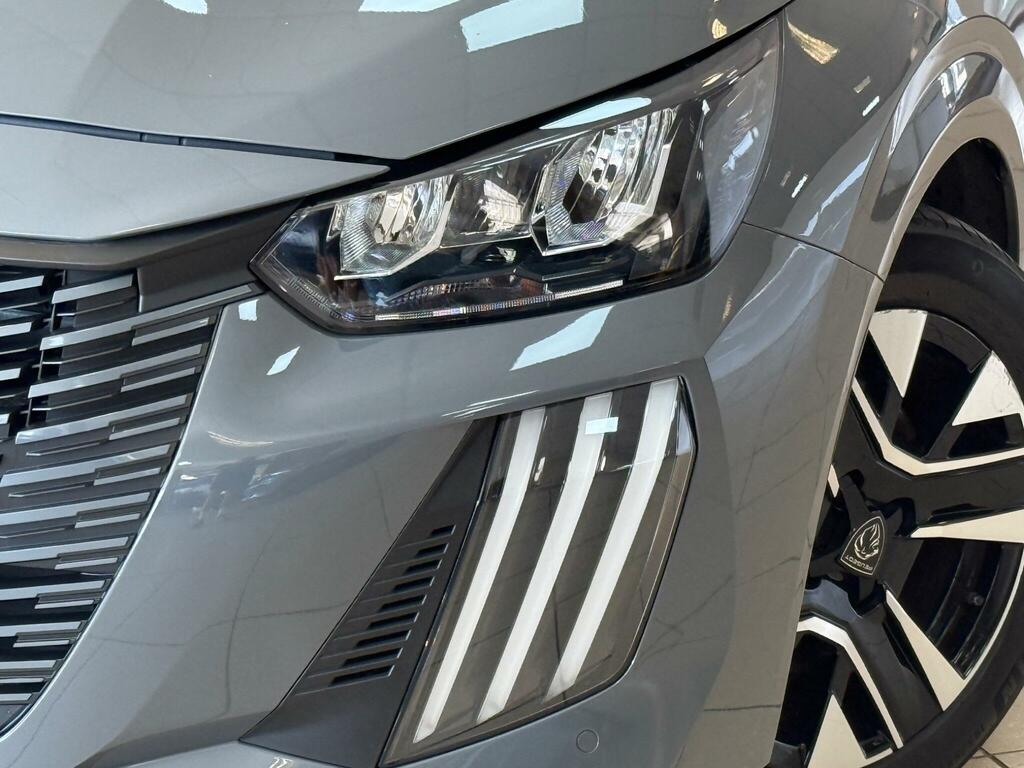Peugeot 208 Hatchback Black #31