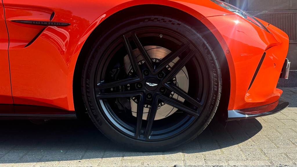 Aston Martin Vantage 4.0L V8 Coupe SM25EHK Orange #4