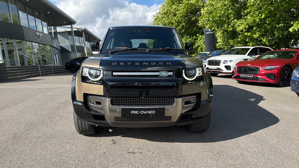 Land Rover Defender 110 3.0 P400 X 110 FV70MOA Brown #2