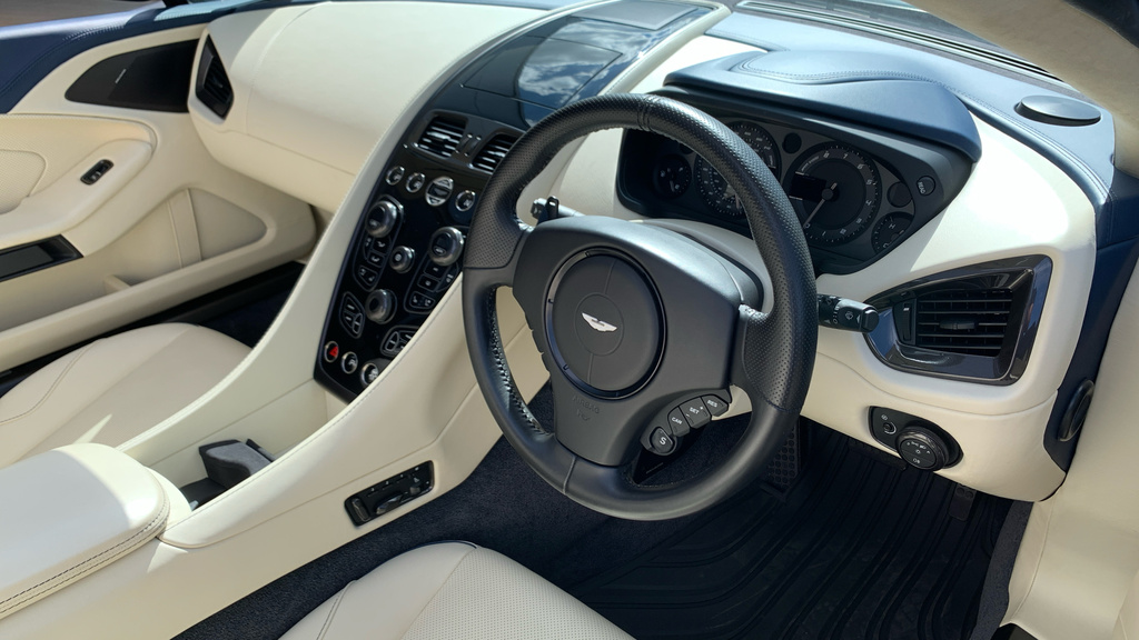 Aston Martin Vanquish Volante Blue #4