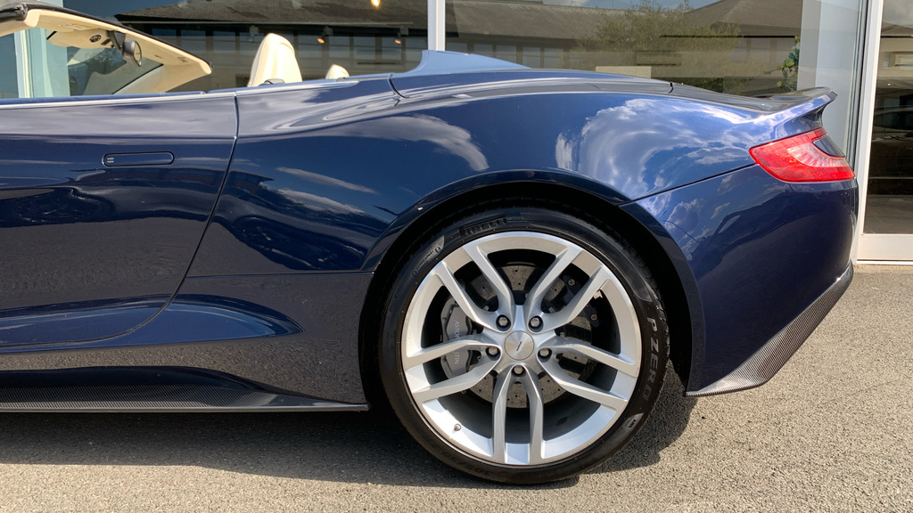Aston Martin Vanquish 6.0 V12 Volante T-troniii Euro 6 Grey #31