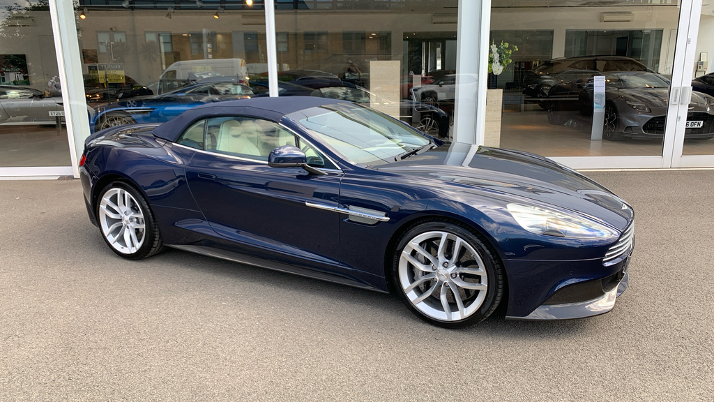 Aston Martin Vanquish 6.0 V12 Volante T-troniii Euro 6 Grey #19