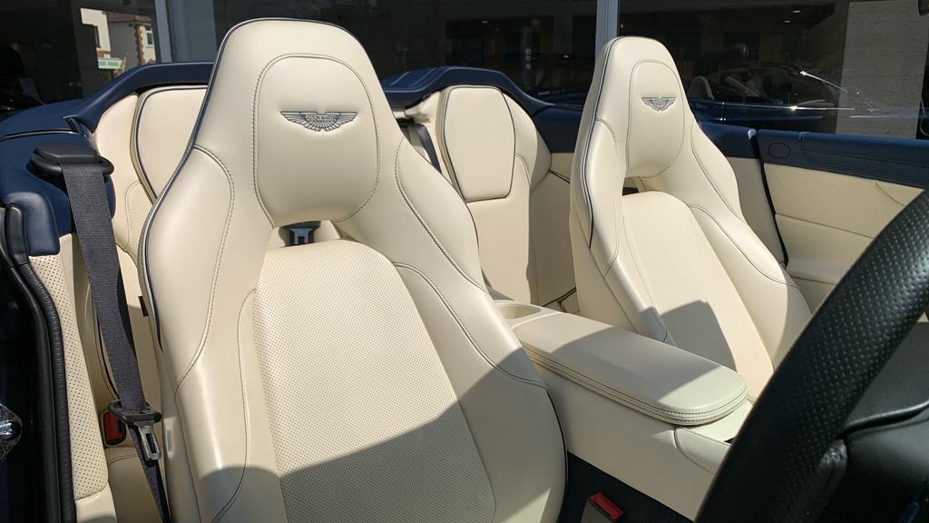 Aston Martin Vanquish 6.0 V12 Volante T-troniii Euro 6 Grey #13
