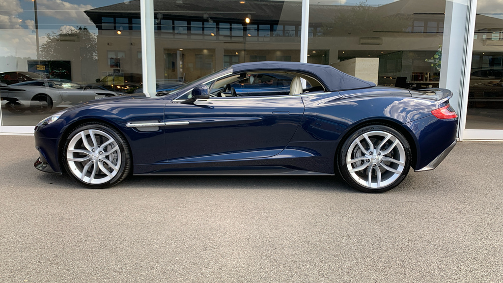 Aston Martin Vanquish 6.0 V12 Volante T-troniii Euro 6 Grey #29