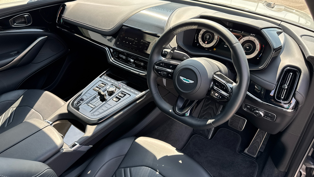 Aston Martin DBX S 4.0 Twin Turbo Silver #4