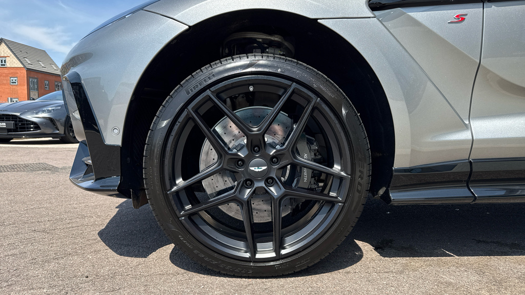 Aston Martin DBX S 4.0 Twin Turbo Silver #5