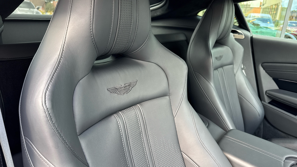 Aston Martin V8 Vantage Coupe 4.0L Twin Turbo Grey #5